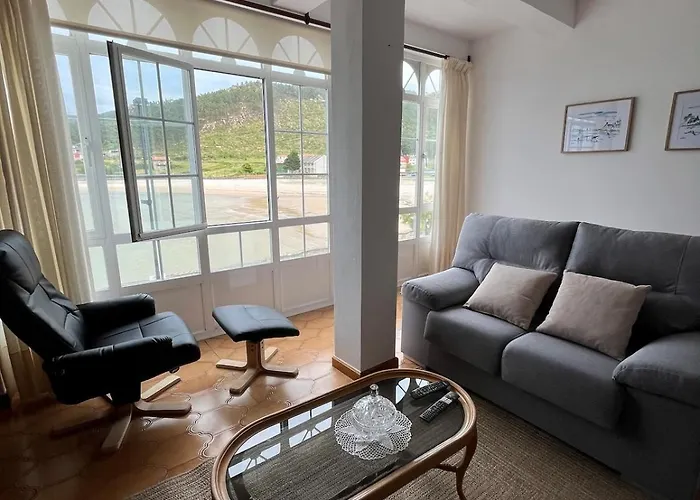 Piso Frente Al Mar Casa Ruchelo * Камелье
